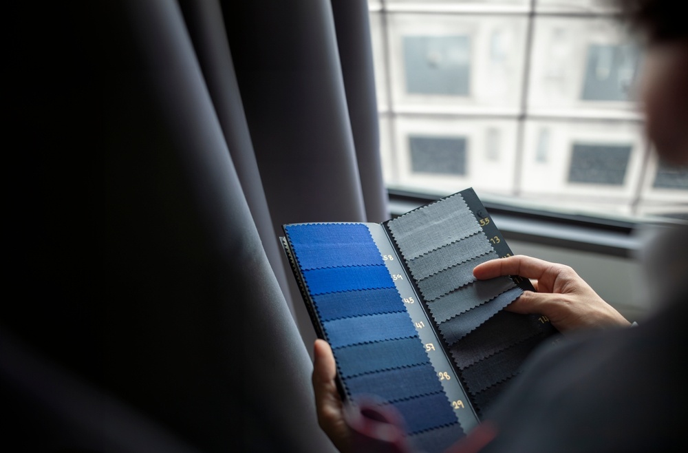 How to Choose the Right Suit Color for Your Skin Tone